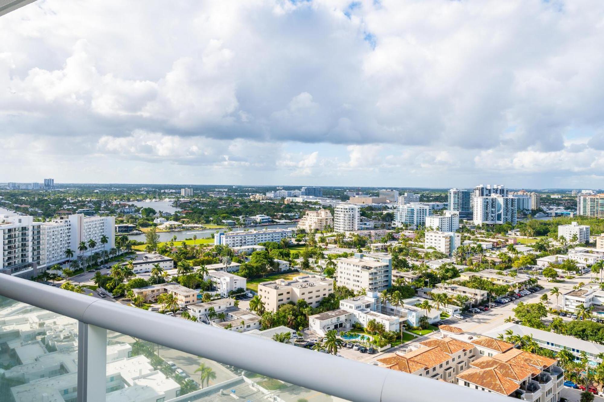 High Floor Luxury 2Br 2Ba, Sleeps 6, Resort Access - Horizon By Homestakes Fort Lauderdale Exterior photo