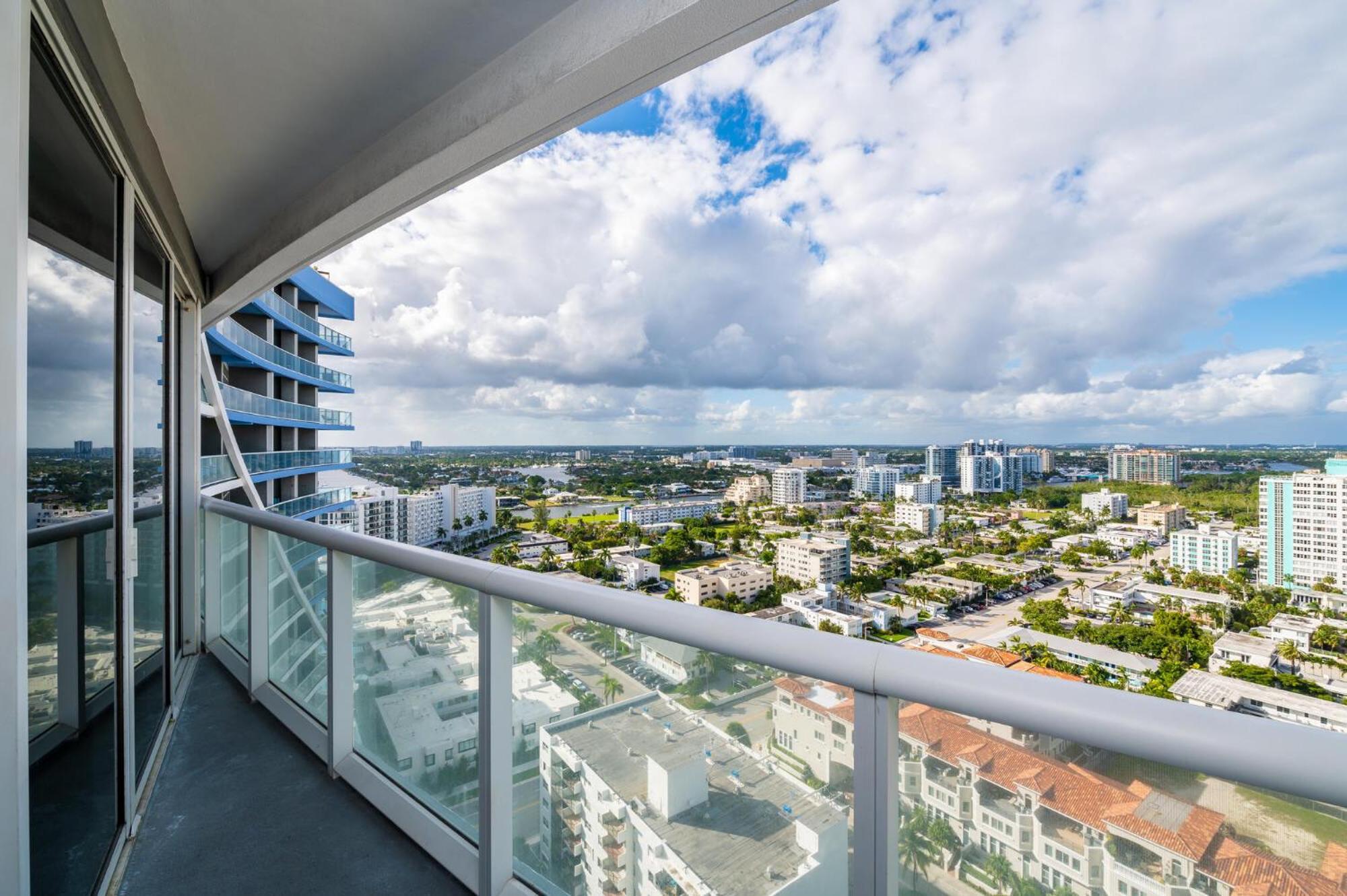 High Floor Luxury 2Br 2Ba, Sleeps 6, Resort Access - Horizon By Homestakes Fort Lauderdale Exterior photo