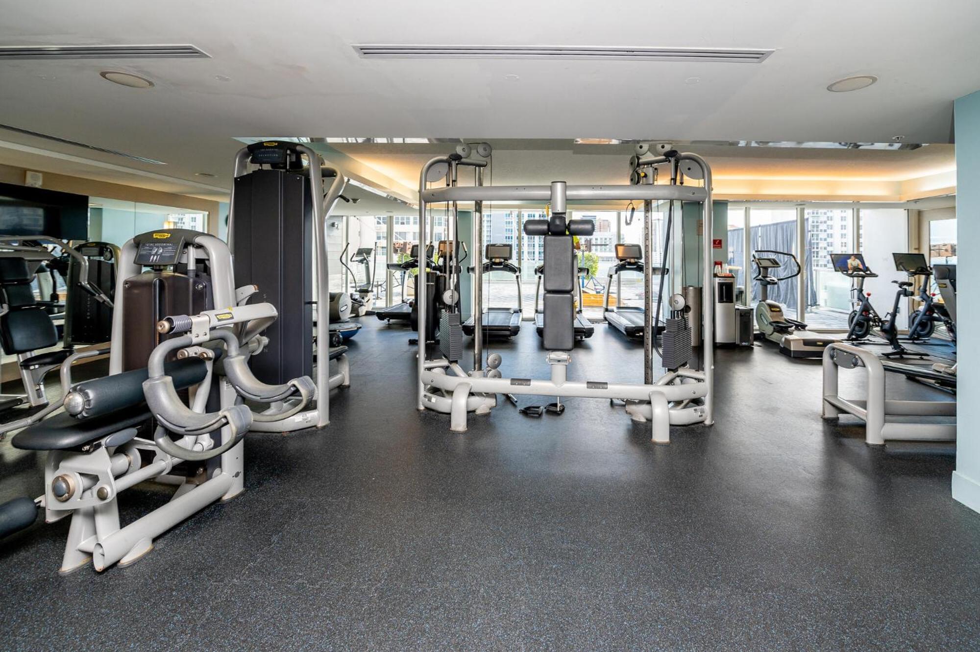 High Floor Luxury 2Br 2Ba, Sleeps 6, Resort Access - Horizon By Homestakes Fort Lauderdale Exterior photo